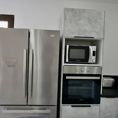Port Pin - Coliving - Mas Des Sous Bois Hotel Ventabren ภายนอก รูปภาพ