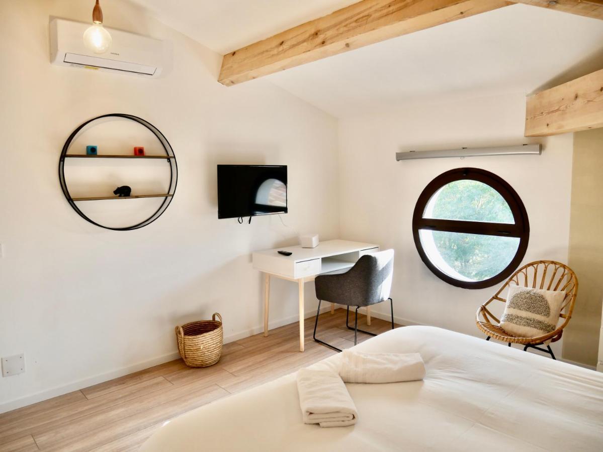 Port Pin - Coliving - Mas Des Sous Bois Hotel Ventabren ภายนอก รูปภาพ