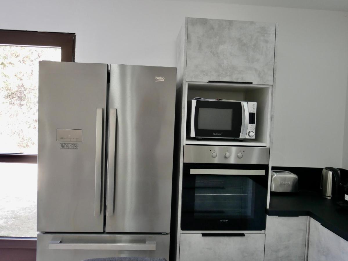 Port Pin - Coliving - Mas Des Sous Bois Hotel Ventabren ภายนอก รูปภาพ